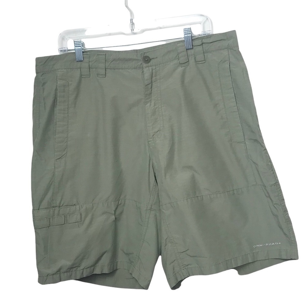Columbia PFG Khaki Green Cargo Shorts FLAWED